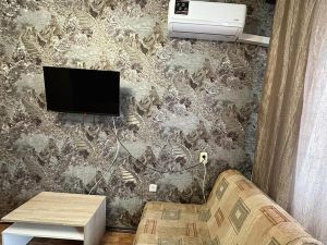 Однокомнатная квартира, Челябинск, Калининский район, Братьев Кашириных, д. 85а