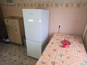 Трехкомнатная квартира, Челябинск, Тракторозаводский район, Салютная, д. 21